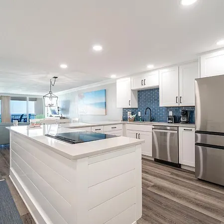 2104 Free Beach Setup Shoreline Towers Stunning Condo